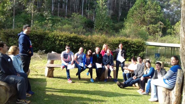 Turma da Engenharia Ambiental da FAVENI realiza visita técnica ao Campus ARACÊ